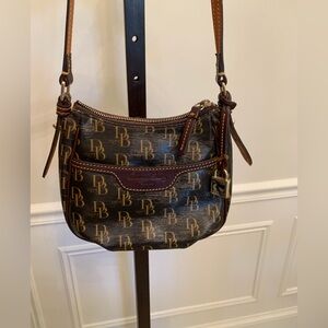 Dooney & Bourke 1975 signature mini Margot Bag